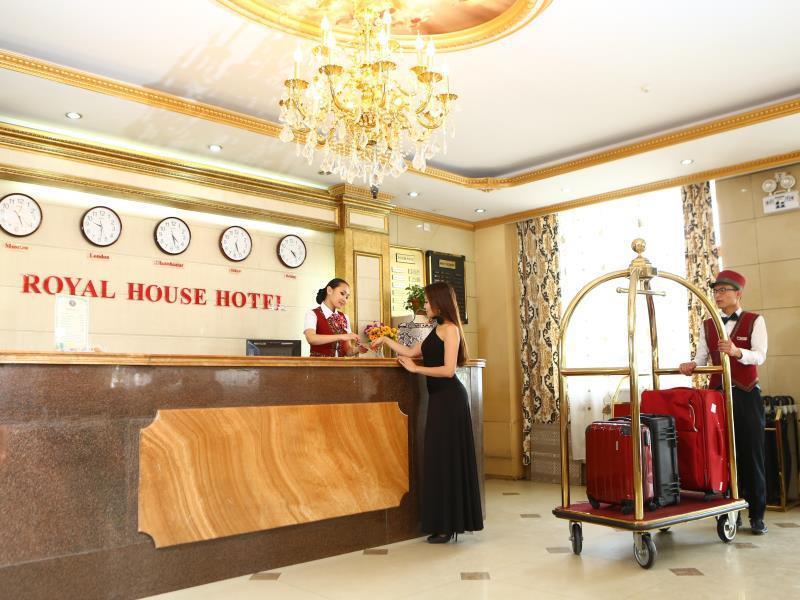 Royal House Hotel Уланбатар Екстериор снимка